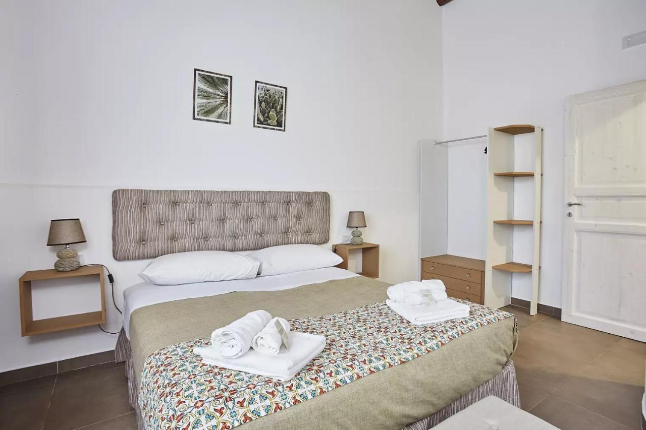 Casale Sammartano Apartments Ummari Esterno foto