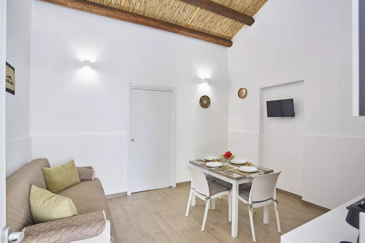 Casale Sammartano Apartments Ummari Esterno foto
